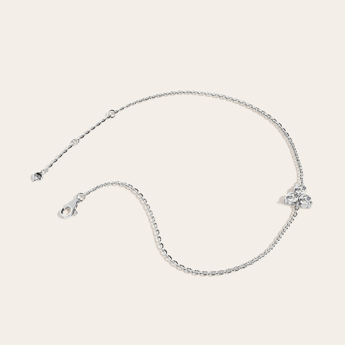 Petal Bracelet side view – Silver 16-18cm, Silver 18-20cm