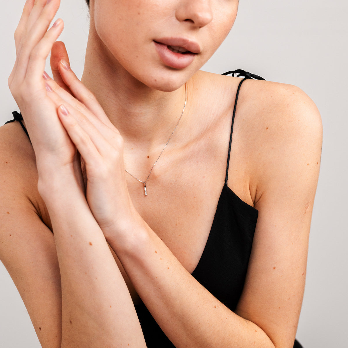 Mira Necklace