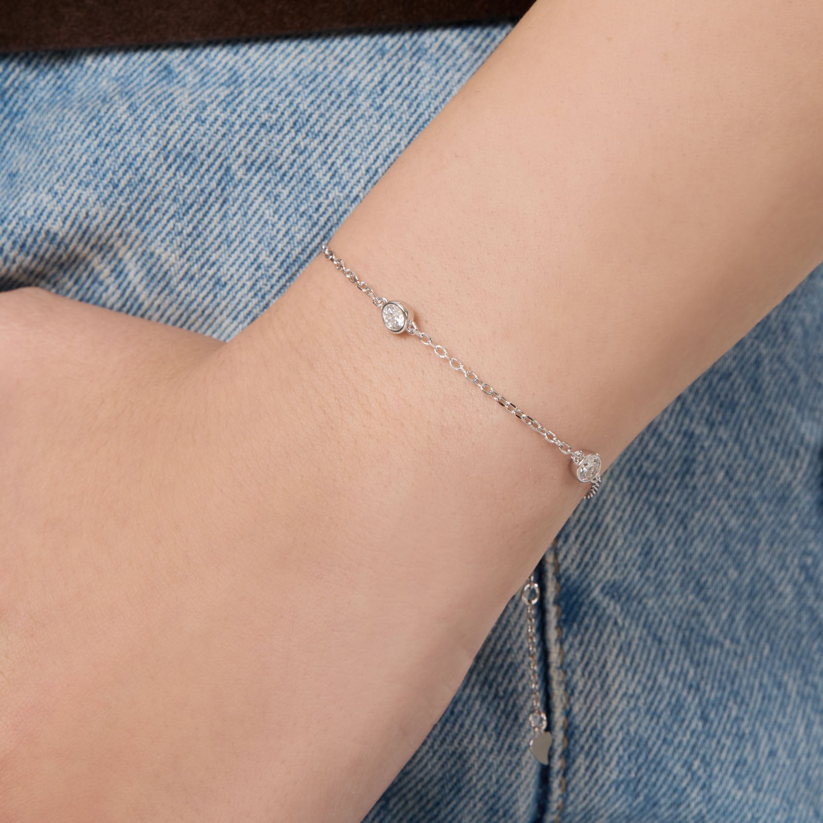Paloma Bracelet close-up – Silver 16-18cm, Silver 18-20cm