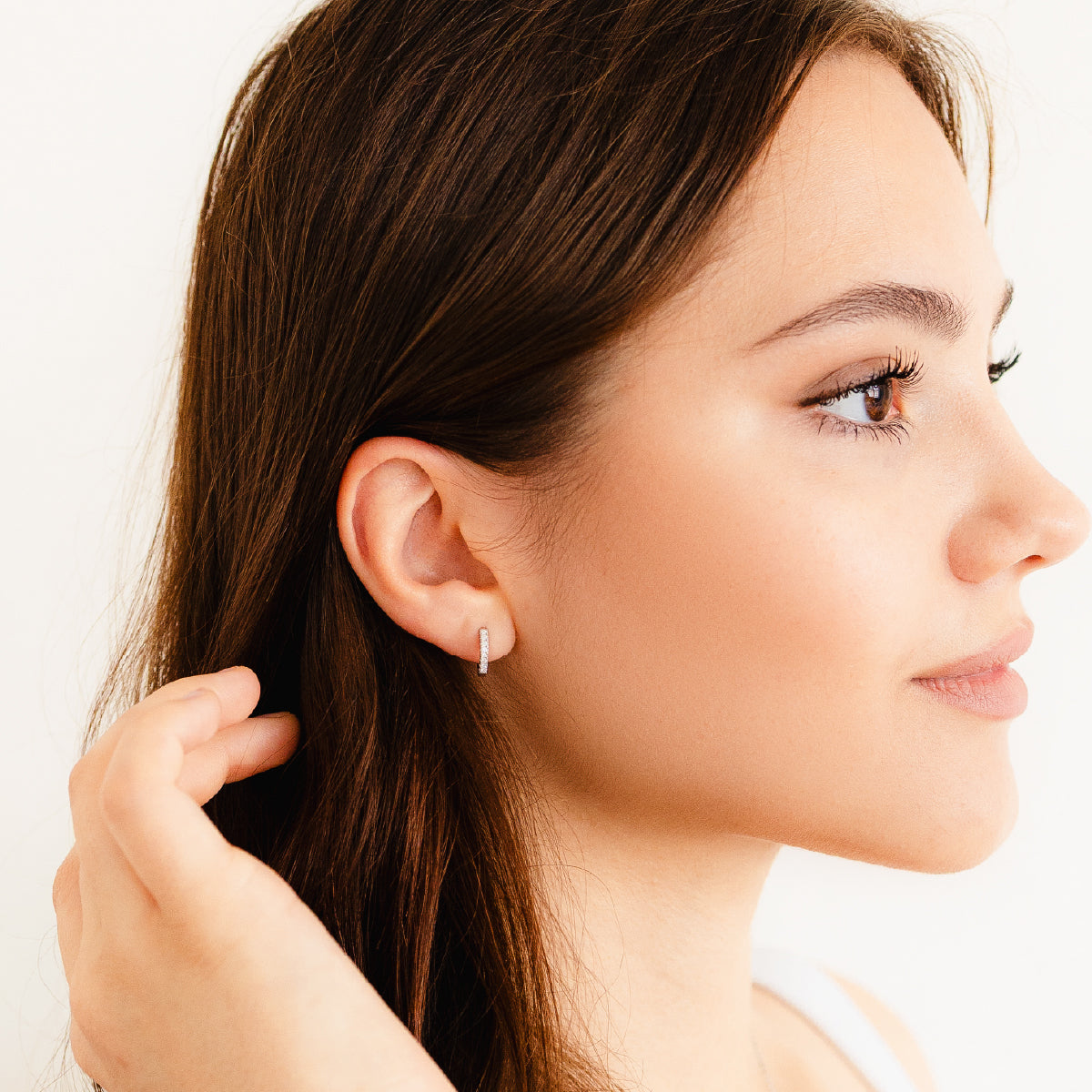 pave-huggie-earring-silver-wide